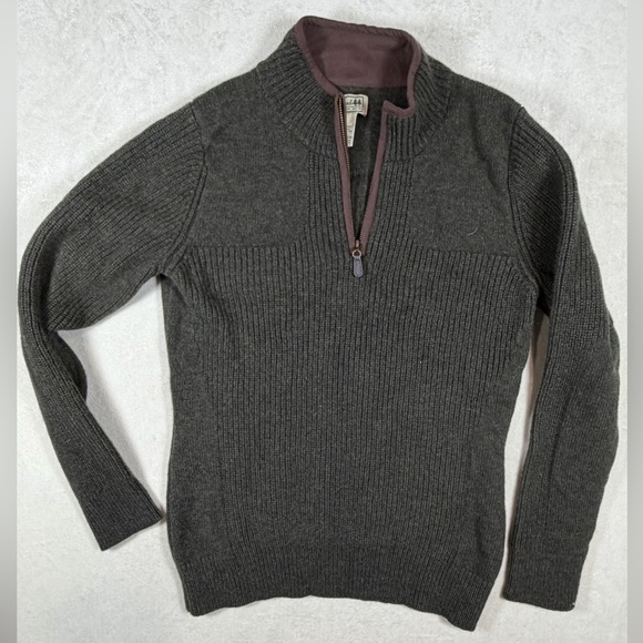 L.L. Bean Other - L.L. Bean Men's Size Small Waterfowl 100% Wool Charcoal Zip-Up Sweater